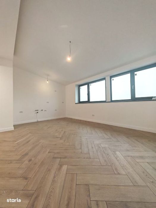 Mansarda cu Poveste- De Vanzare 2 Camere  in Bloc Boutique - Domenii