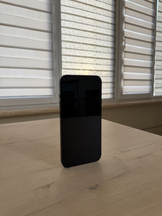 Продам iPhone 14 на 128GB