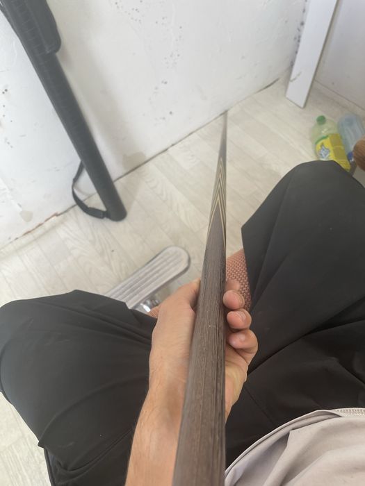 кий билярьда.