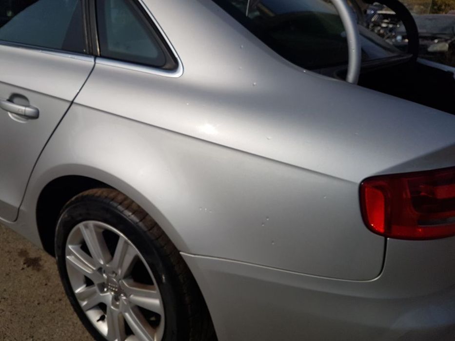 Aripa Stanga Spate Audi A4 B8 Berlina / Sedan 2008 - 2013 Cod Culoare : LX7W