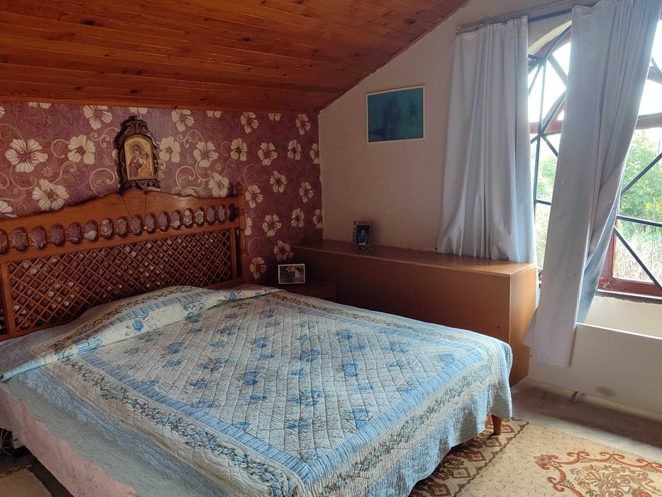 Двуетажна къща в Сливенци