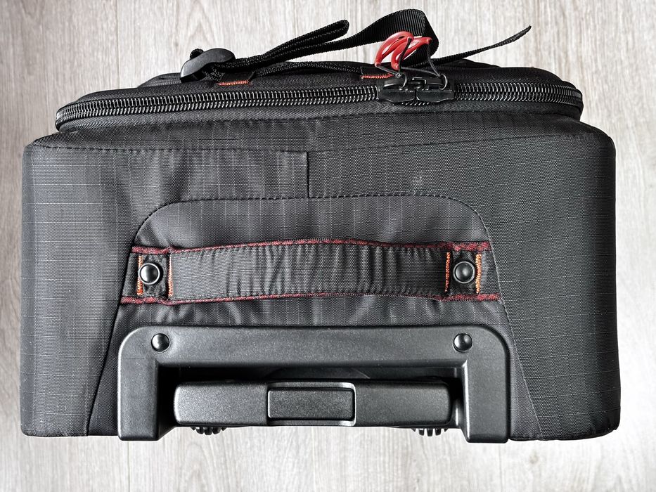 Troller Kata FlyBy-75 PL Lowepro