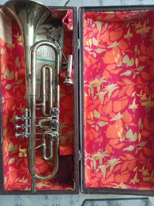 Труба для духового оркестра