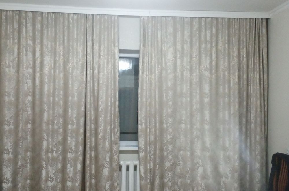 продам очень красивый штор 6 метр