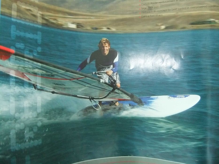 Дъска за уидсърф хайфлай с две финки