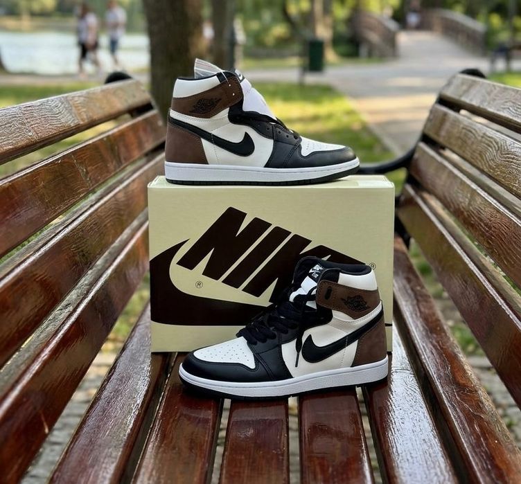 Adidasi Jordan 1 Mocha - Sneakers High