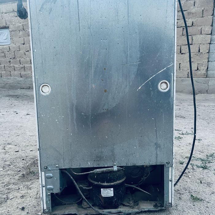 Мини холодильник продам