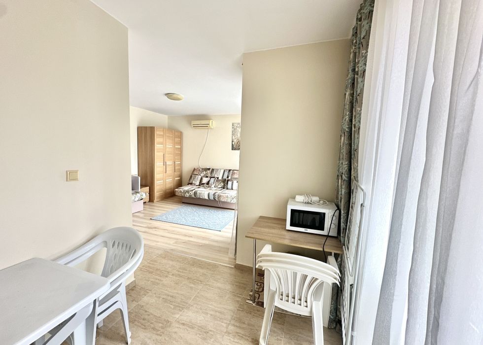 Студио в Elitonia Garden 1