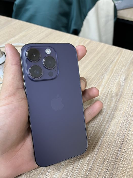 iPhone 14 Pro додда