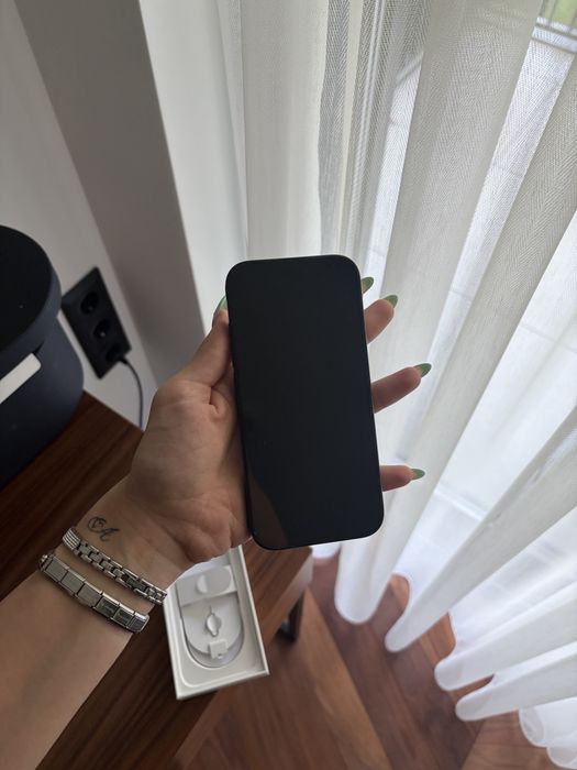 Iphone 16 Pro Black Titanium