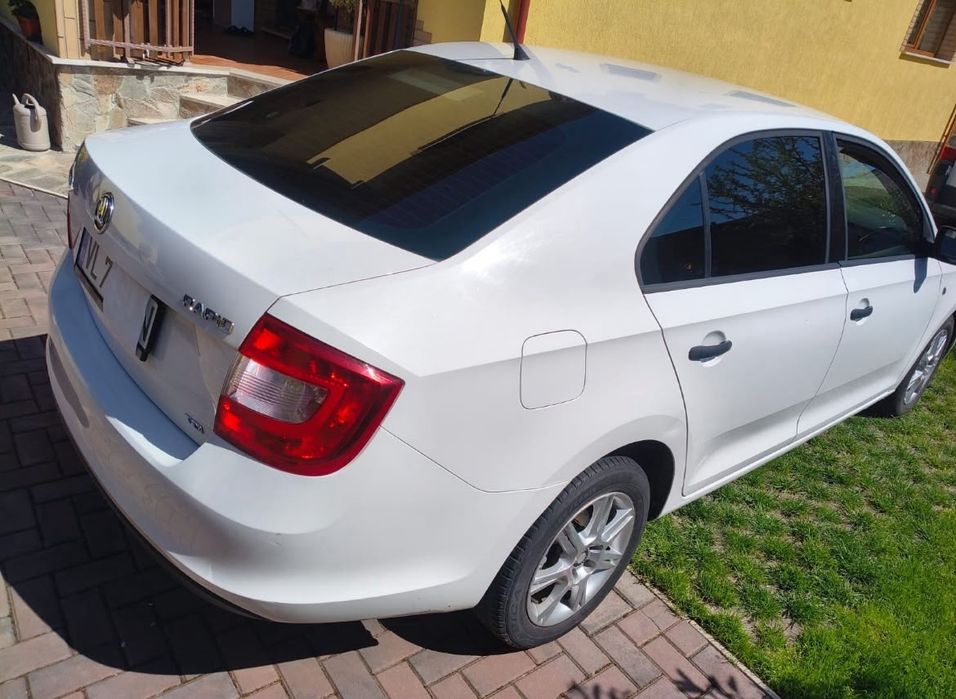 SKODA Rapid 2013 — imagine 2