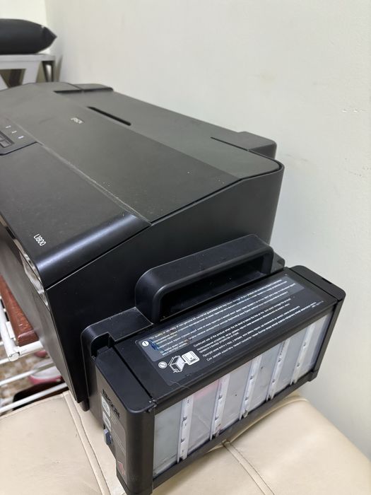 Epson L1800 — принтер А3+, рабочий