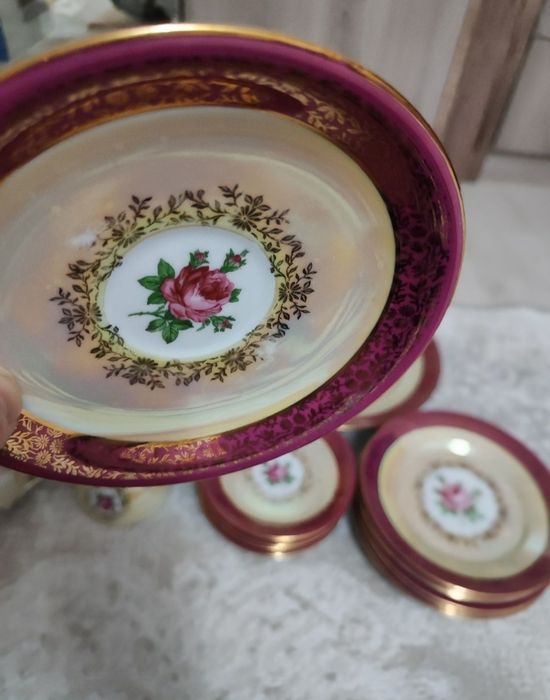 Продам сервиз "Роза" антиквариат