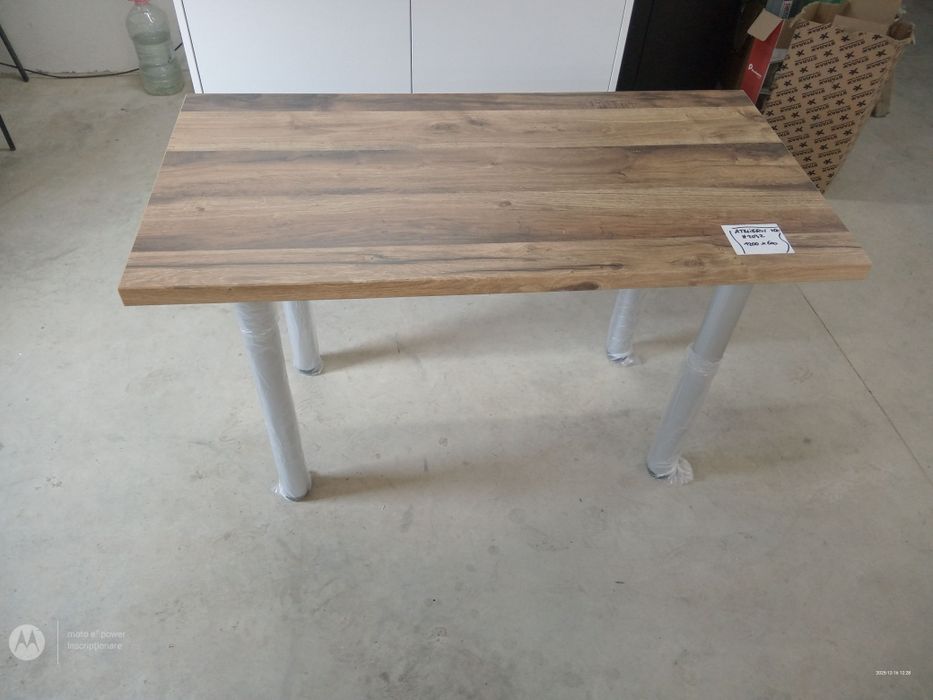 Vând masă bucătărie