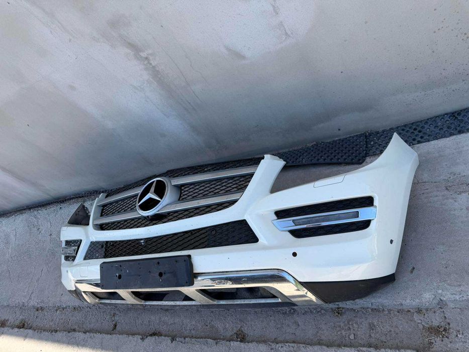Предна броня за MERCEDES-BENZ GL / 2012-2016 / X166