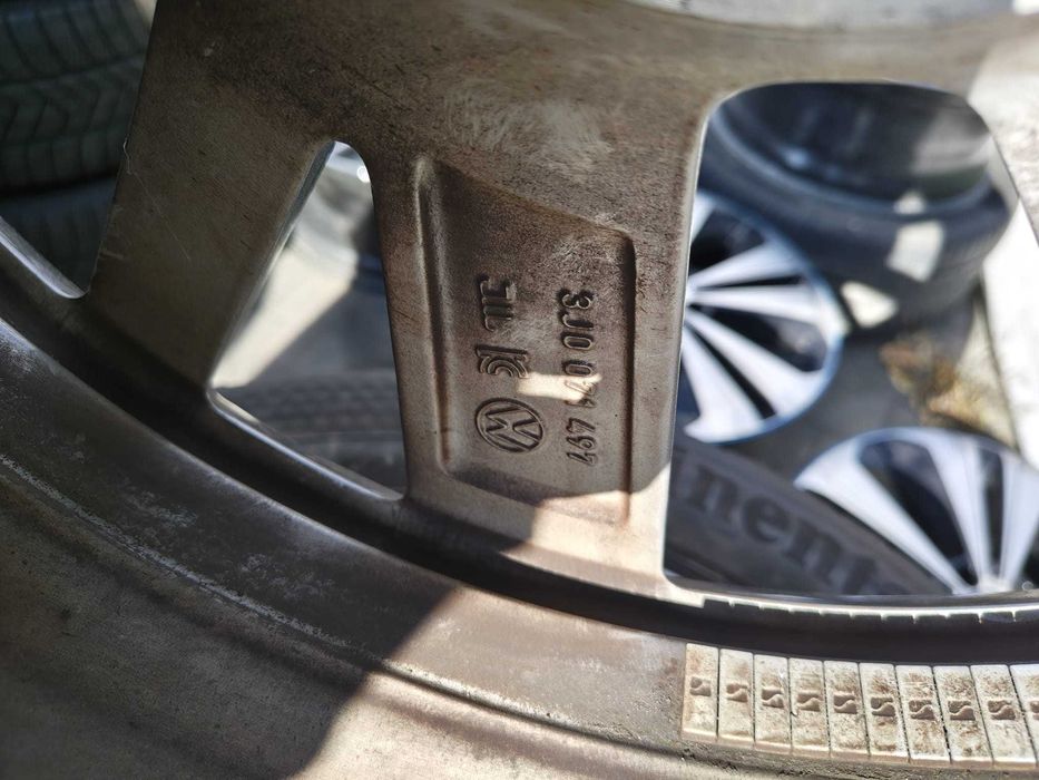 Jante Volkswagen Passat B8 B9 Anvelope Iarna Pirelli 215 55 17