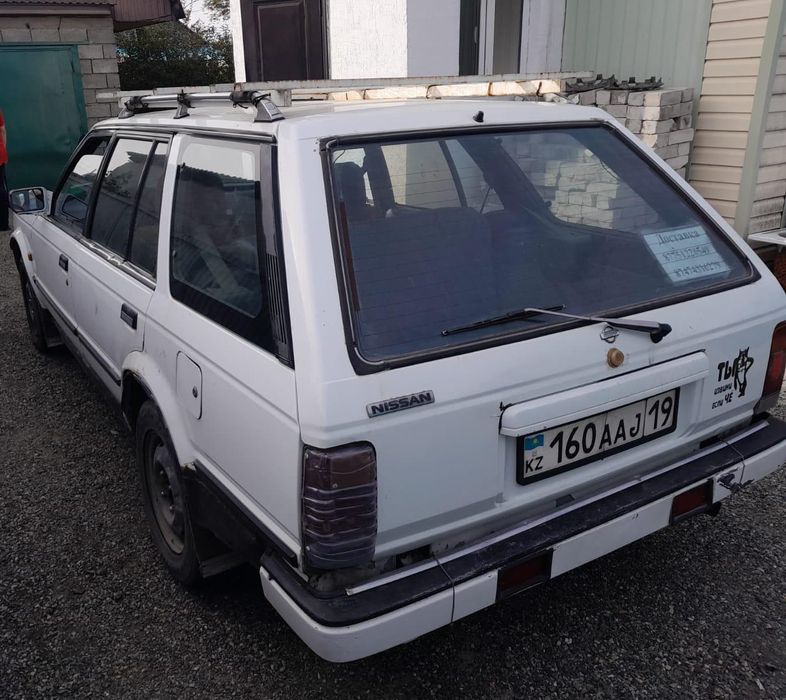 Nissan BlueBird 1989