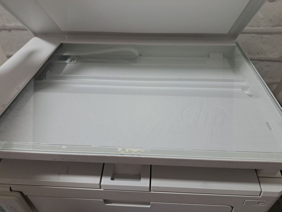Продам МФУ принтер HP LaserJet Pro M130A  (идеал)