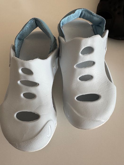 Сандали 27 номер NIKE