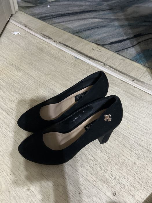 Туфли черные замш