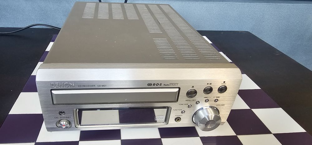 CD receiver Denon DR-M31