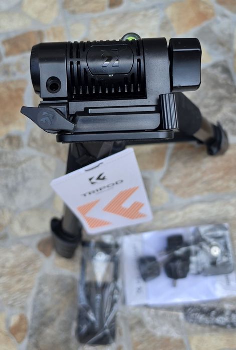 Статив триножник за камера Tripod.