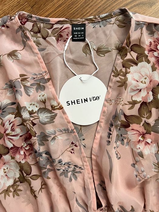 Цветни Плажни туники