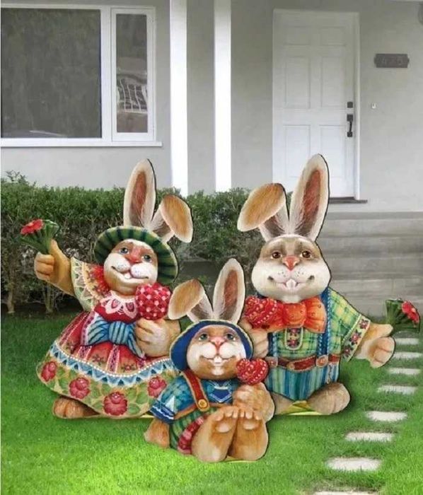 Iluminat Festiv Paste, decoratiuni luminoase Paste, figurine luminoase