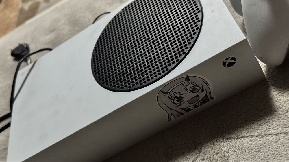 Продам xbox series s
