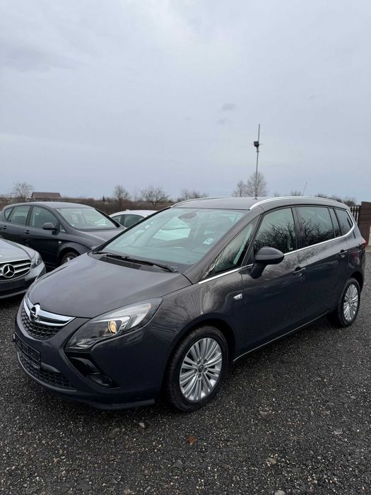 Opel Zafira 2016 7 locuri benzina + gaz