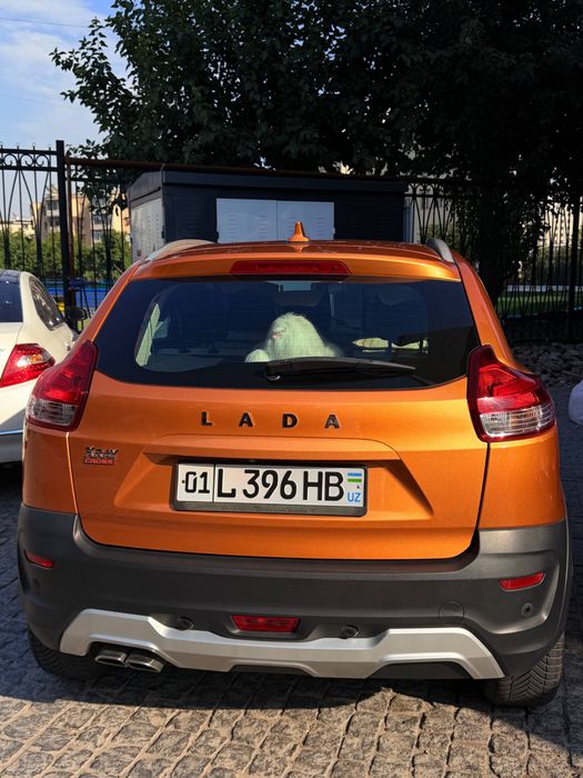 Lada vesta Xray cross