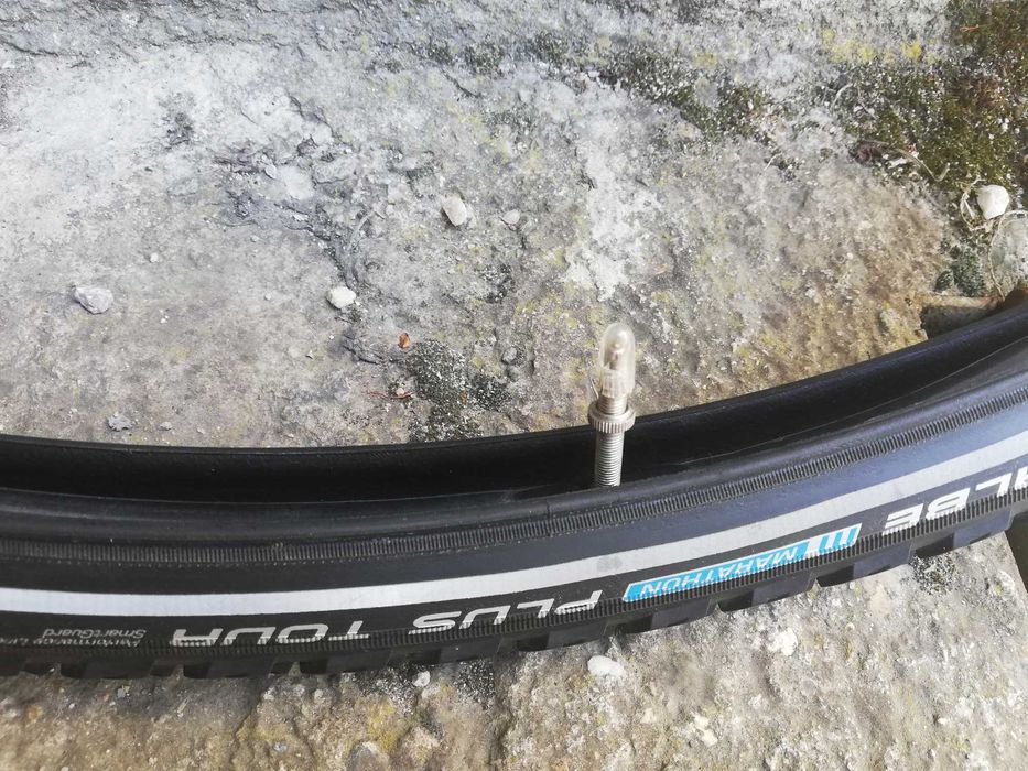 двa бр. гуми !  SCHWALBE Marathon PlusTour!