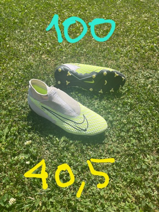 GHETE DE FOTBAL diferite modele/mărimi