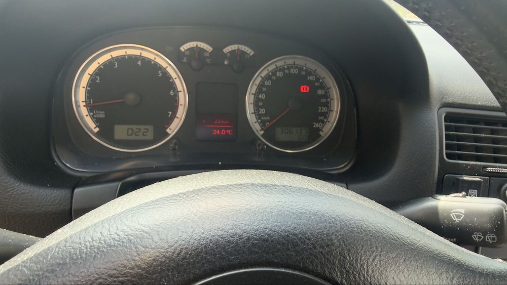 Vand Golf 4 pentru dezmebrari sau pentru circulatie