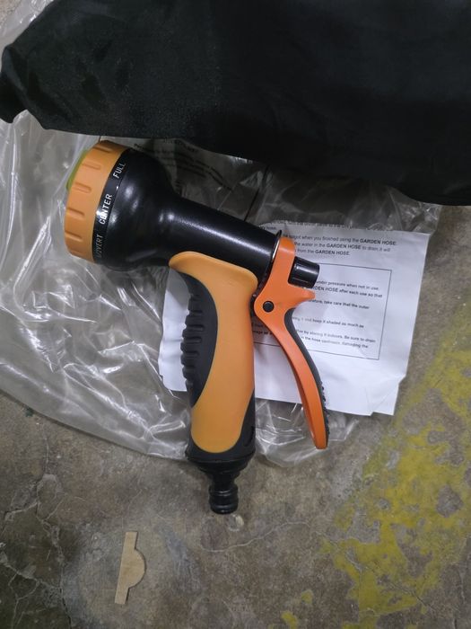 Furtun de gradina extensibil 45 m cu pistol cu 10 functii MOXTOYU