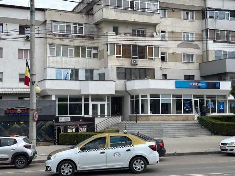 Spatiu Comercial Onesti zona centrală