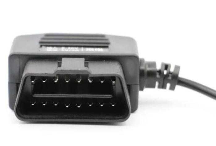 DC 8V-40V към 5V 2.1 A Инверторно Захранване Кола OBD-2 към USB Женско