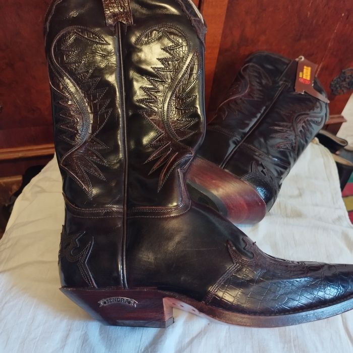 Ботуши Sendra нови 41