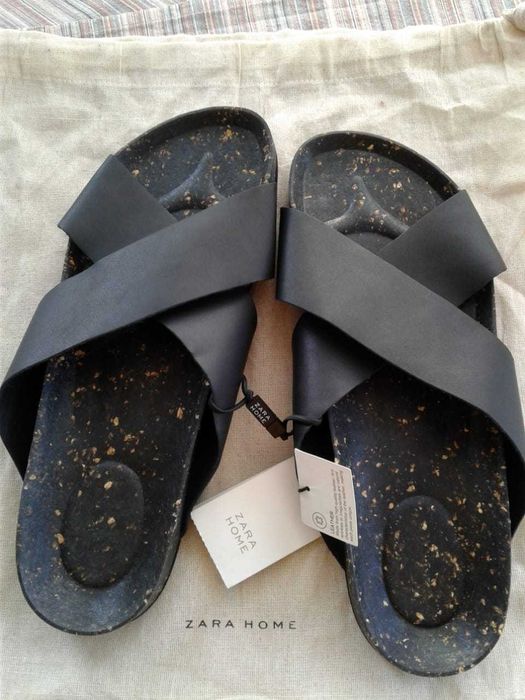 Продавам нови мъжки чехли ZARA