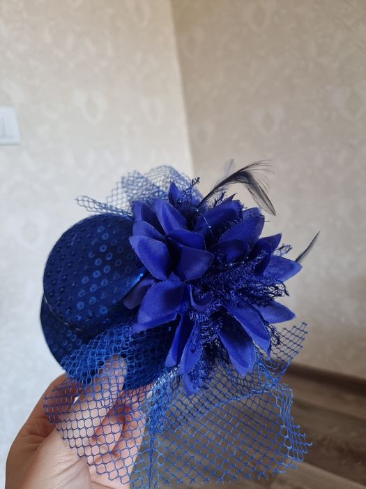 Детское платье белое и синие