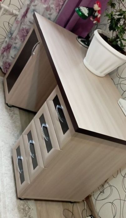 Продам письменный стол