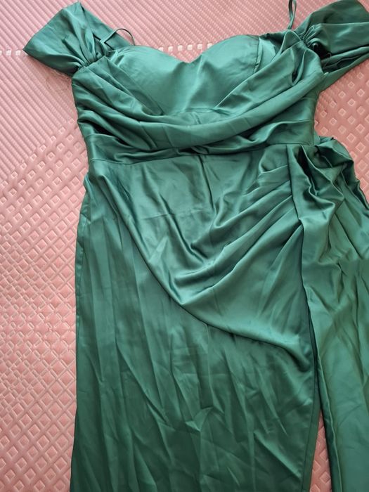 Rochie de vânzare, mărimea 60