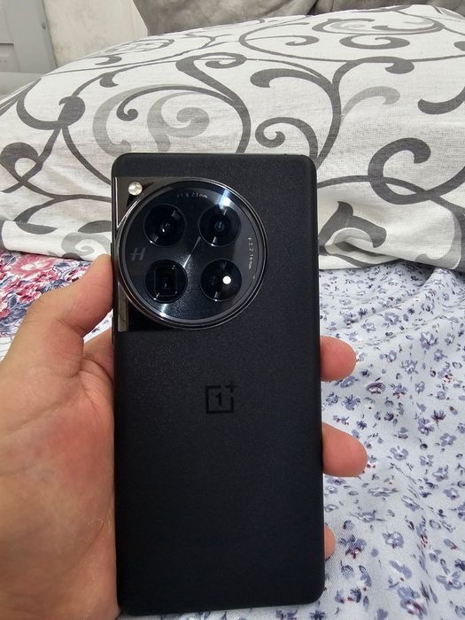 OnePlus 12, 16/512