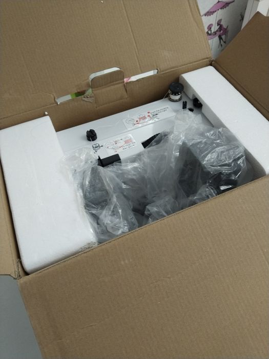 Продам Швейную машину