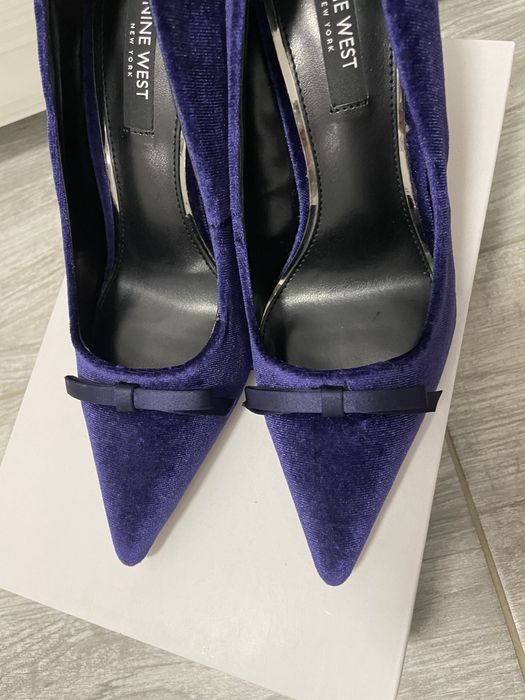 Pantofi mov eleganti cu toc inalt