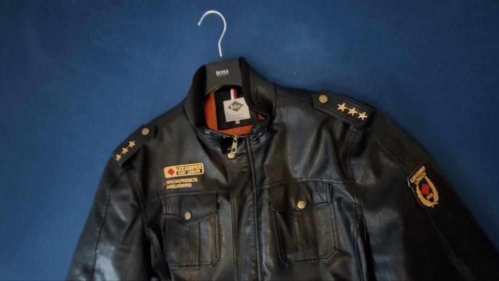 Кожено яке Lee Cooper като ново