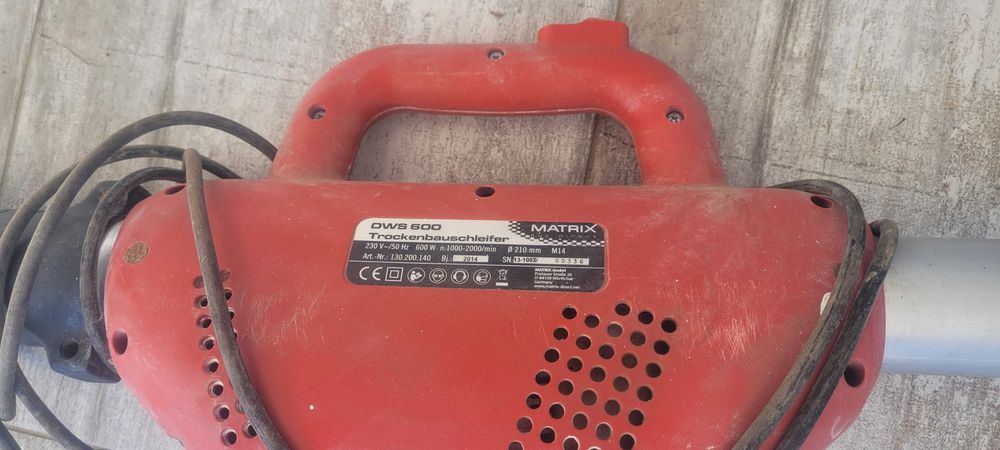 Mașină de șlefuit Matrix DVVS 600