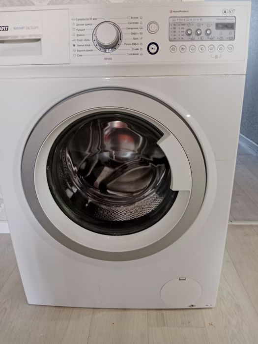 Продам машинку на запчасти