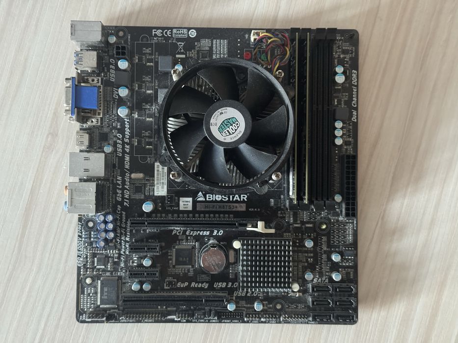 Материнская плата и блок питания