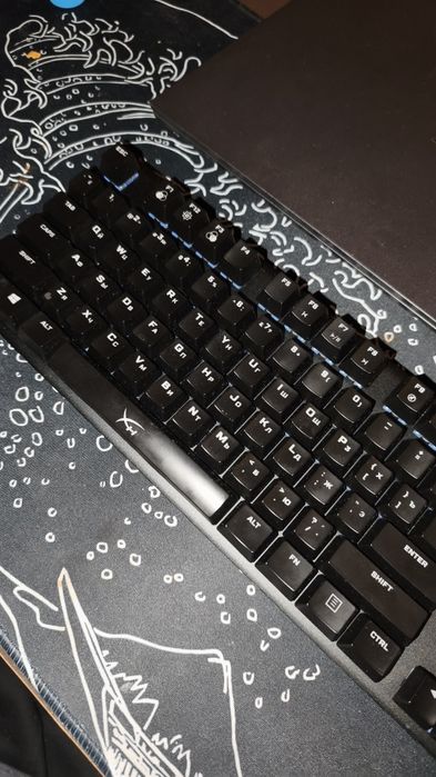 Срочно продам клавиатура Hyper x